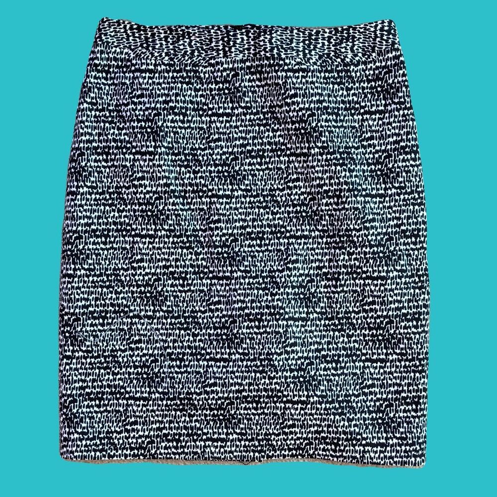Halogen Women's Black and White Skirt